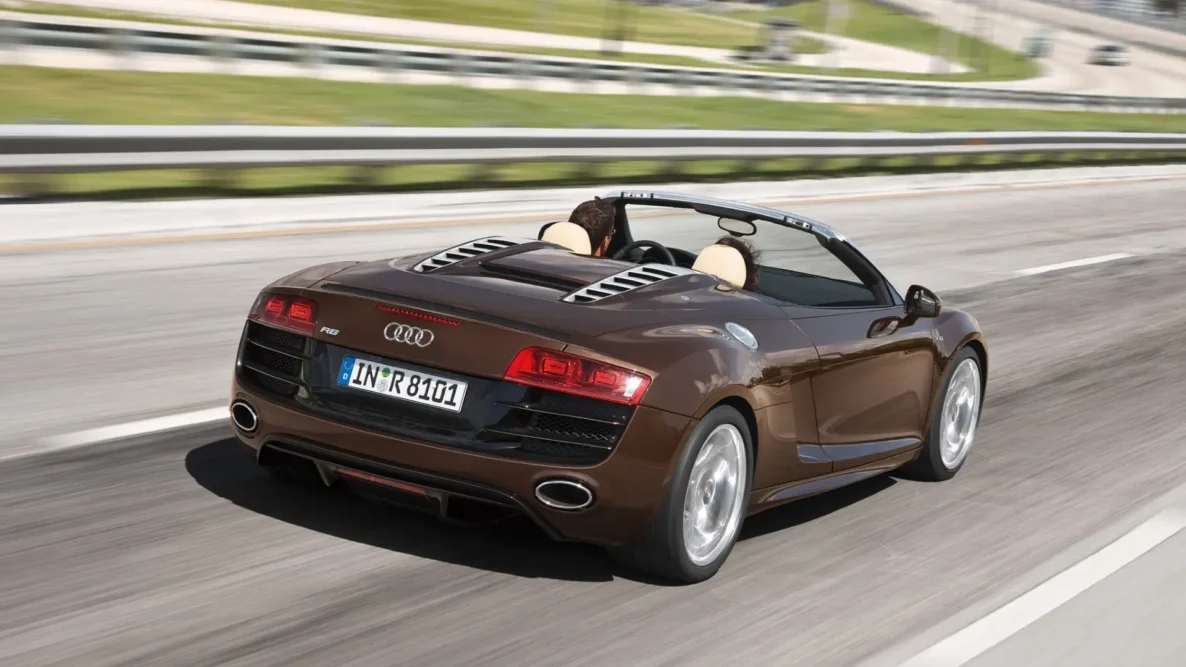 Audi R8 Spyder 2009