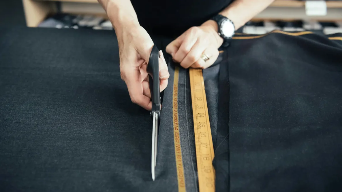 Suit school - cuts
