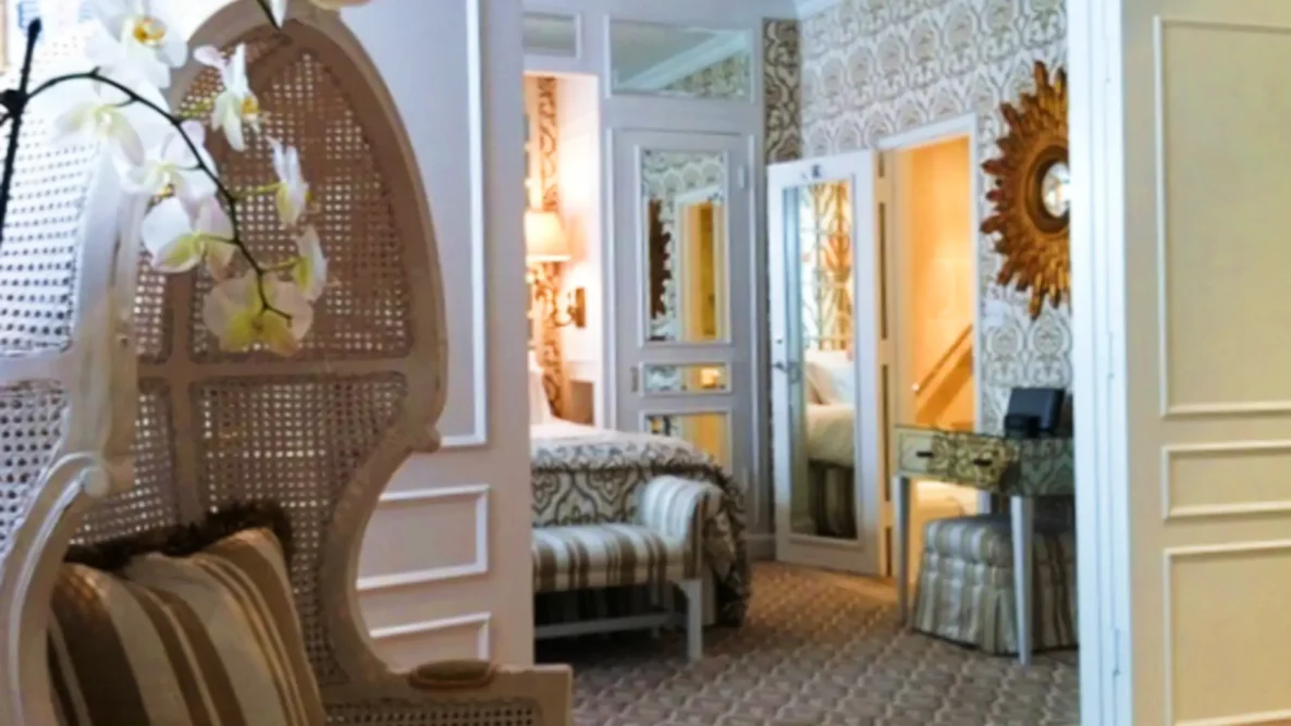 Chesterfield Hotel Palm Beach Florida room