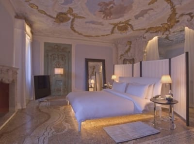 aman-canal-grande-venice-bedrooms