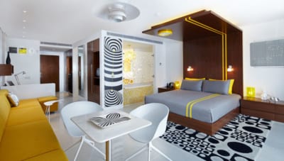 luna2-studios-bali-yellow-room