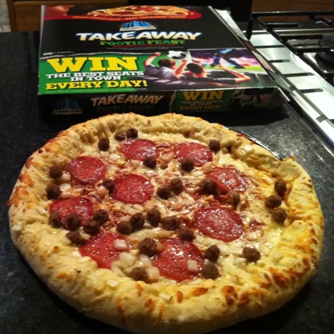 Chicago Town Footie Feast Pizza