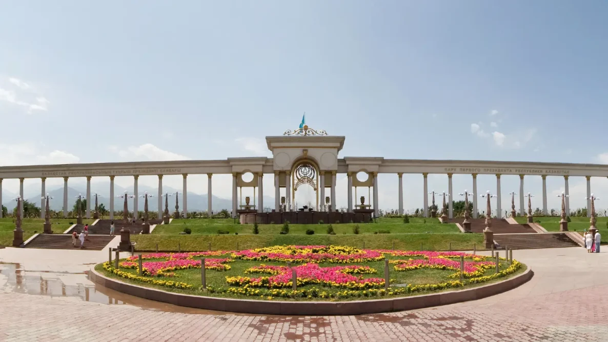 Secrets of Kazakhstan - The Park of the First President