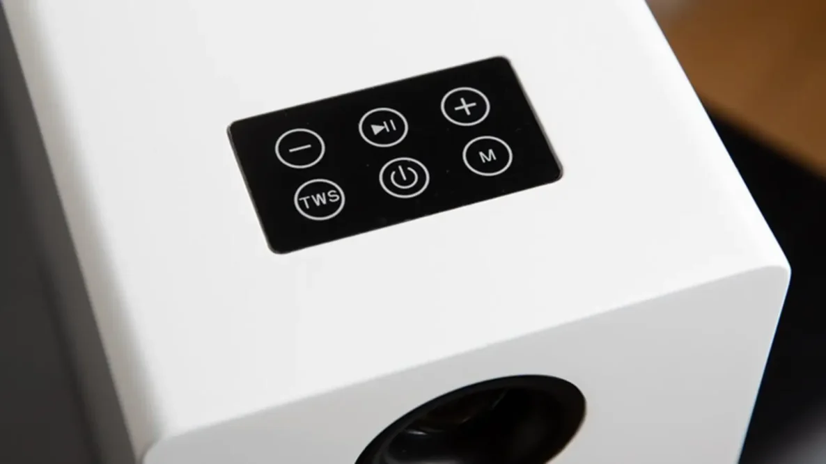 Mitchell Acoustics uStream One Speakers