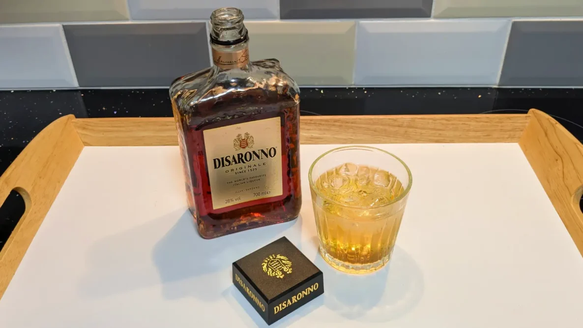 Summer cocktail recipes - Disaronno Fizz