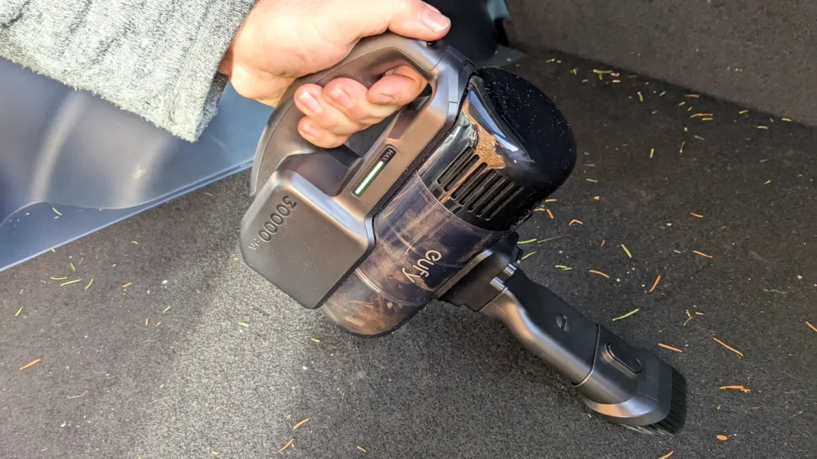 Eufy E20 handheld