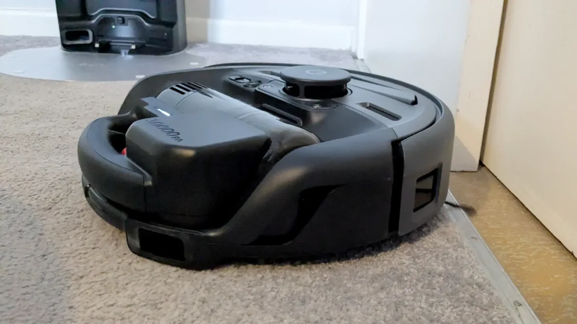 Eufy E20 robot vacuum cleaner