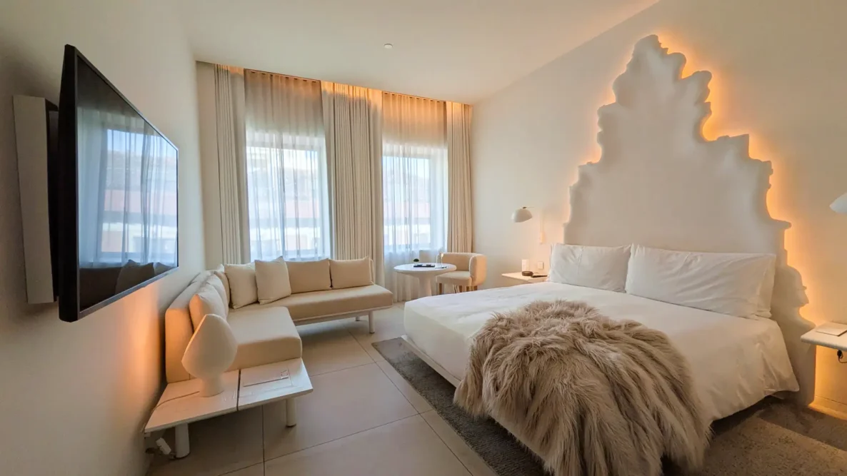 Madrid Edition hotel room